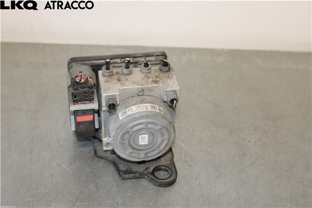 ABS sentral til VW Passat 2015-2019 (Fase 1) (B8) (B8) (3Q0614517Q|)