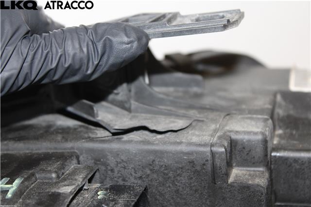 Frontlykt høyre halogen til Audi A4 2007-2014 (Type IV) (B8) (B8) (8K0941030BJ|)