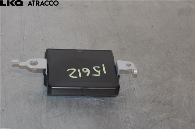 Styreenhet elektrisk bakluke til Toyota RAV4 2019-->> (Type V)  (8922242010|)