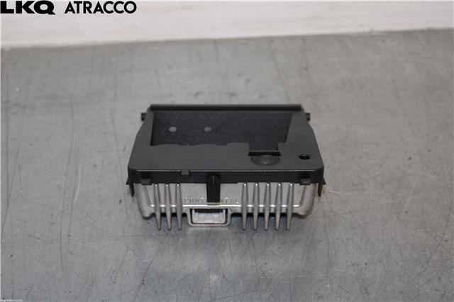 Sensor radar til Toyota Auris 2013-2015 (Type II, Fase 1)  (8818102030|)