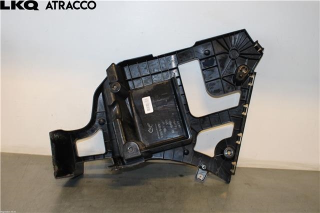 Diverse deler til BMW X5 2013-2018 (F15) (F15) (51127294721|)