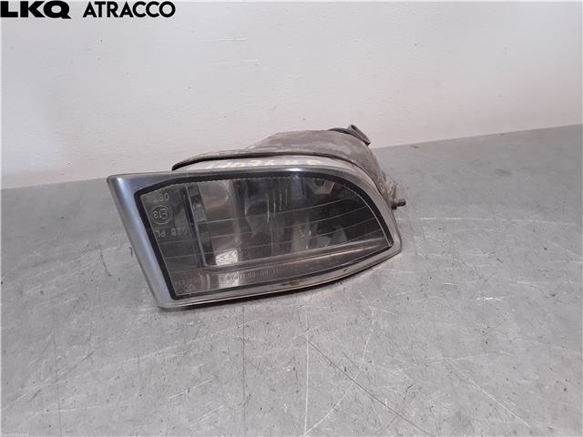 Tåkelykt høyre foran til Toyota Land Cruiser 120, 2002-2009  (8121160151)