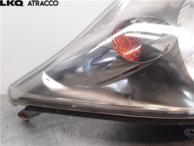 Frontlykt venstre halogen til Toyota Land Cruiser 120 2002-2009  (811706A061|)