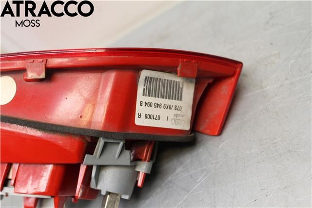 Baklykt høyre indre til Audi A4 2007-2014 (Type IV) (B8) (B8) (8K9945094B|)