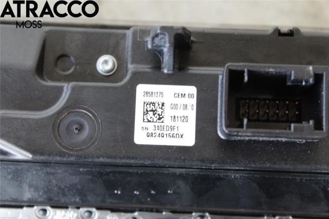 Bryter diverse til Peugeot 3008 2016-->> (Type II)  (98249156DX|)