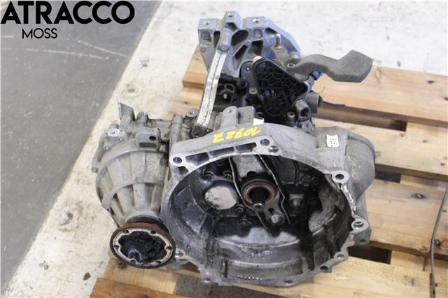 Girkasse manuell 6-trinn til VW Passat 2011-2015 (B7) (B7) (02S300047M|)