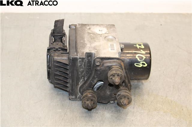 ABS sentral til VW Passat 2005-2010 (B6) (B6) (3C0614109A|)