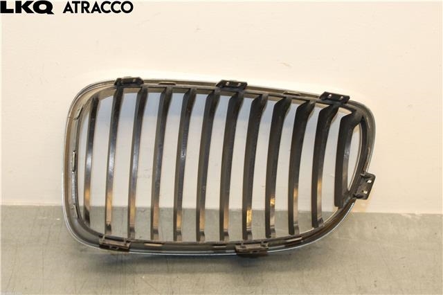 Grill høyre til BMW 1-Serie 2004-2011 (E81/E82/E87/E88) (E81/E82/E87/E88) (51137166440|)
