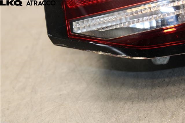 Baklykt høyre til Citroën ë-C4 2020-->>  (9831100080|)