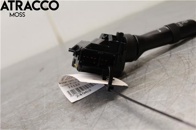 Bryter visker til Toyota Prius +7 2012-2020 (Type III) (stasjonsvogn) (stasjonsvogn) (8465252290|)