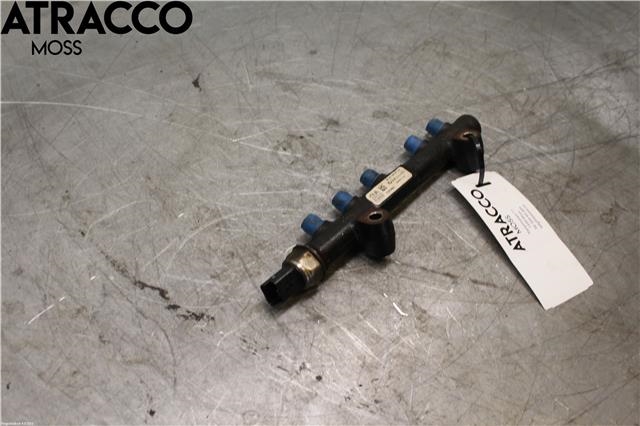 Dyseskinne (fuelrail) til Peugeot 508 2011-2014 (Type I, Fase 1)  (1570P7|)