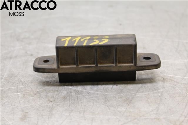 Bryter baklukeåpner til Toyota Prius +7 2012-2020 (Type III) (stasjonsvogn) (stasjonsvogn) (8484028040|)
