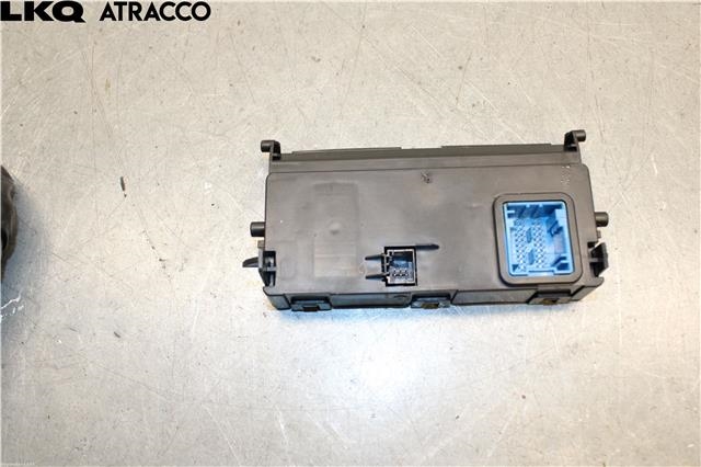 Styreenhet comfort (BCM) til Peugeot 508 2011-2014 (Type I, Fase 1)  (9665961480|)
