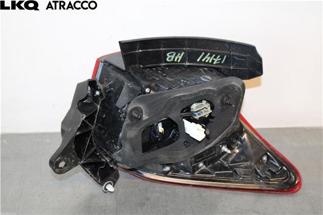 Baklykt venstre til Toyota Yaris 2014-2020 (Type III, Fase 2) (815600DB70|)