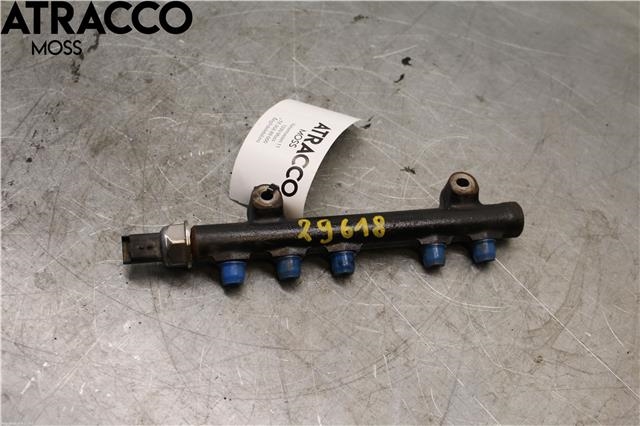 Dyseskinne (fuelrail) til Volvo V40 2012-2019  (31422168|)