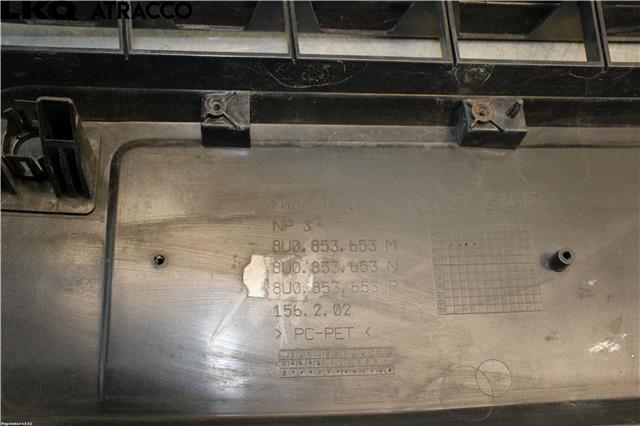 Grill midt til Audi Q3 2015-2018 (Type I, Fase 2) (8U0853653M|)