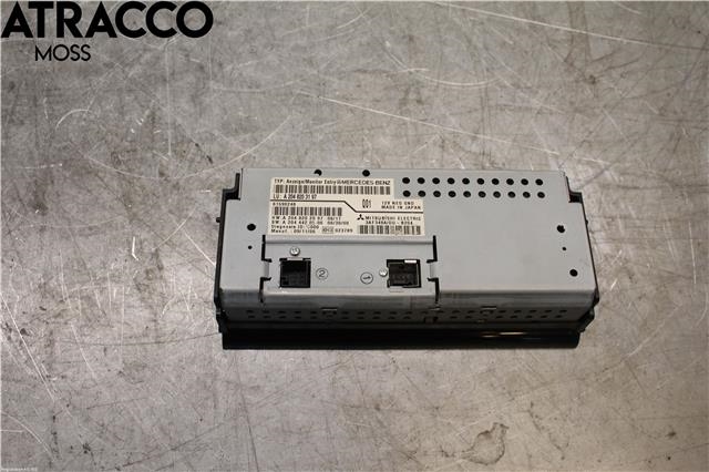 Multimedia display (MCU - Media Controller Unit) til Mercedes C-Klasse 2007-2011 (Fase 1) (W204) (W204) (A2048205497|)