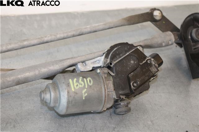 Viskermotor frontrute til Mitsubishi Outlander 2012-2015 (Type III, Fase 1)  (8250A609|)