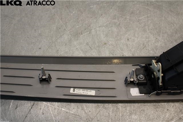 Diverse deler til BMW 3-Serie 2005-2011 (E90/E91/E92/E93) (E90/E91/E92/E93) 
