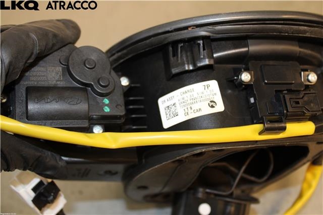 Batterilader inntak/luke til Hyundai Ioniq 6 2023-->>  (695C0LKL010|)