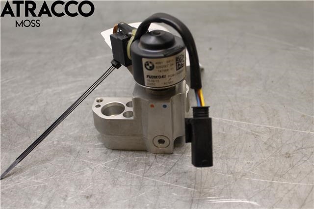 Diverse deler til BMW i3 2013-2022  (64119292567|)
