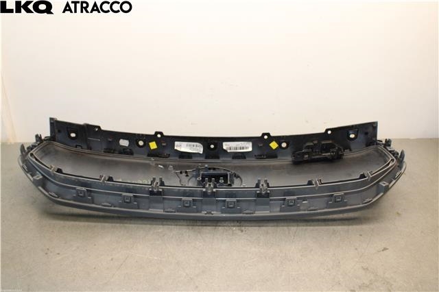 Grill midt til Volvo XC40 2018-2024  (31457342|)