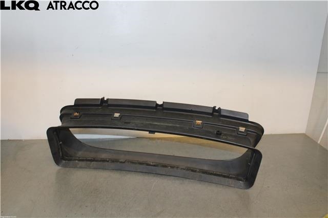 Diverse deler til BMW 1-Serie 2004-2011 (E81/E82/E87/E88) (E81/E82/E87/E88) (51647836650|)