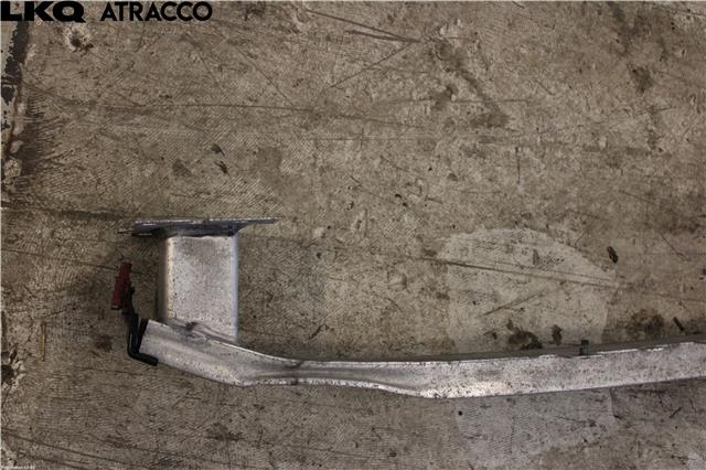 Støtfangerforsterkning foran til Audi A3 2009-2012 (Type II, Fase 2)  (8V4807109|)