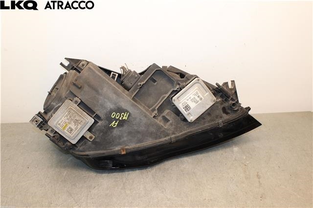 Frontlykt venstre halogen til Audi A7 2010-2014 (Type I, Fase 1) (4G8941043F|)