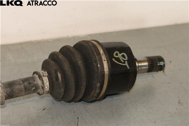 Drivaksel venstre foran til Hyundai i40 2012-2017  (495003Z300|)