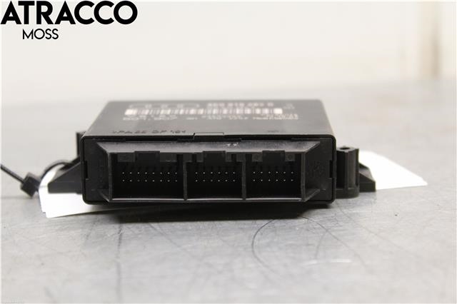 Styreenhet parkering til Audi A8 2003-2010 (Type II) (4E0910283D|)