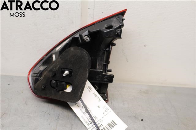 Baklykt venstre indre til Peugeot 2008 2013-2019 (Type I)  (9814758480|)