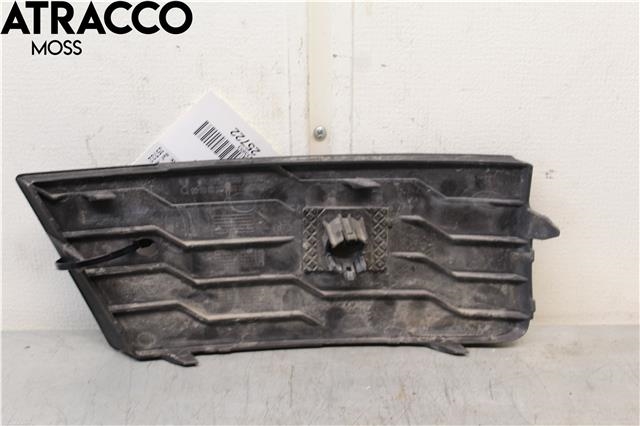Grill høyre til Škoda Octavia 2013-2016 (Type III, Fase 1)  (5E0807682C|)