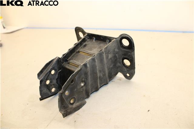 Diverse deler til Audi A3 2009-2012 (Type II, Fase 2)  (8P0807133A|)