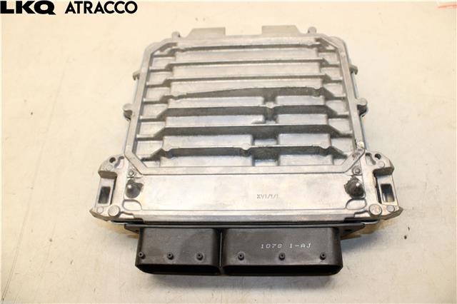 Styreenhet motor til Mercedes C-Klasse 2018-2021 (Fase 2) (W205) (W205) (A2749002900|)