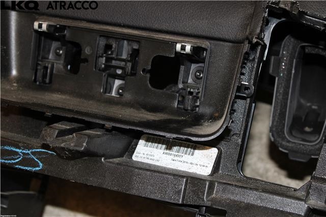 Dashbord til Mercedes GL 2012-2016 (Fase 1) (X166) (X166) (A29268000877J20|)