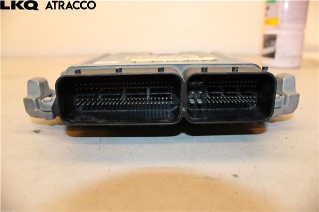 Styreenhet motor til Mercedes C-Klasse 2014-2018 (Fase 1) (W205) (W205) (A2749002900|)