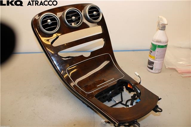 Innredning, Konsoll til Mercedes C-Klasse 2014-2018 (Fase 1) (W205) (W205) (A2056801005|)