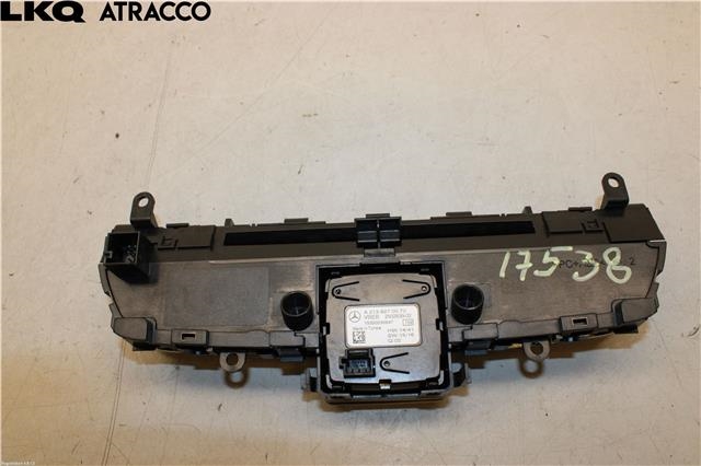 Instrument klokke til Mercedes C-Klasse 2014-2018 (Fase 1) (W205) (W205) (A2059052701|)