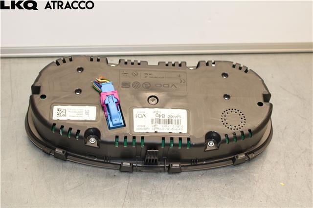 Instrumentpanel til Škoda Rapid 2012-2019  (5JA920840|)