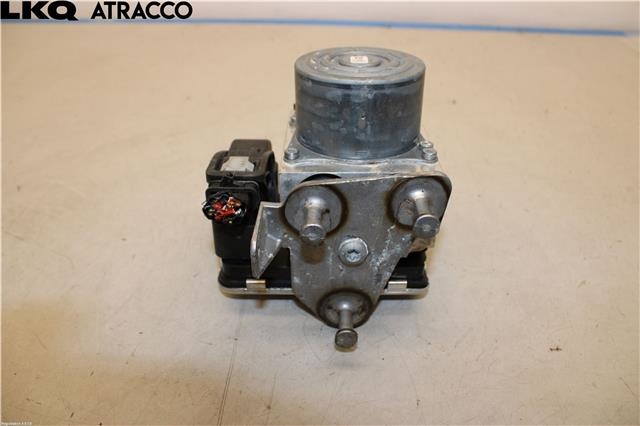 ABS sentral til Mercedes C-Klasse 2014-2018 (Fase 1) (W205) (W205) (A2534311500|)