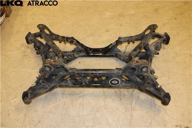 Travers bak til BMW 3-Serie 2005-2011 (E90/E91/E92/E93) (E90/E91/E92/E93) (33318097478|)