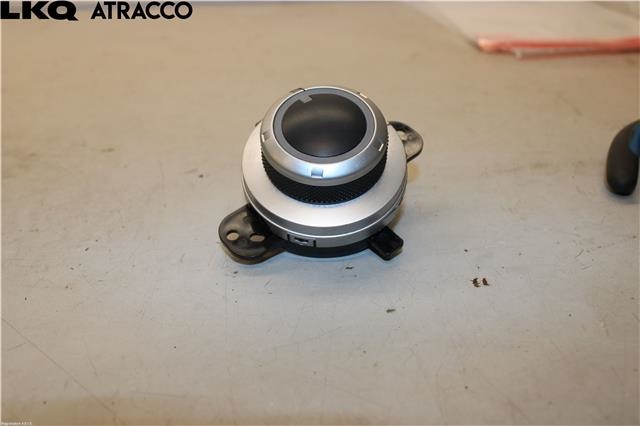Bryter diverse til Mitsubishi Outlander 2010-2012 (Type II, Fase 2) (8604A008|)