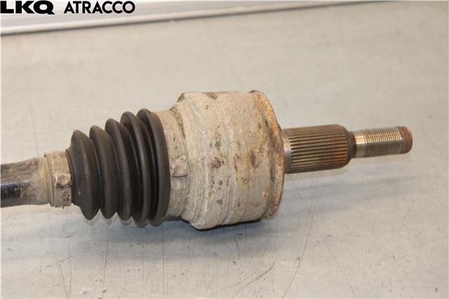 Drivaksel venstre bak til VW Transporter / Caravelle 2015-2019 (T6) (T6) (7E0501201C|)