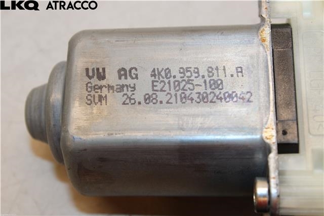 Ruteheis til Audi Q4 e-tron 2021-->>  (4K0959811A|)