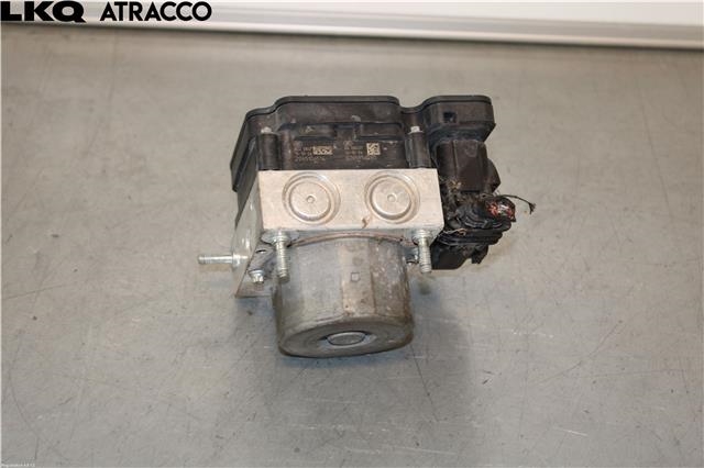 ABS sentral til Dacia Duster, 2010-2017 (Type I)  (8201288243)
