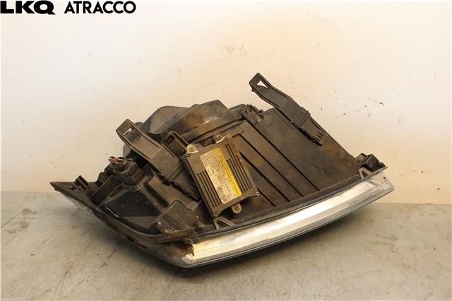Frontlykt venstre halogen til Ford Focus 2004-2007 (Type II, Fase 1) (1480992|)