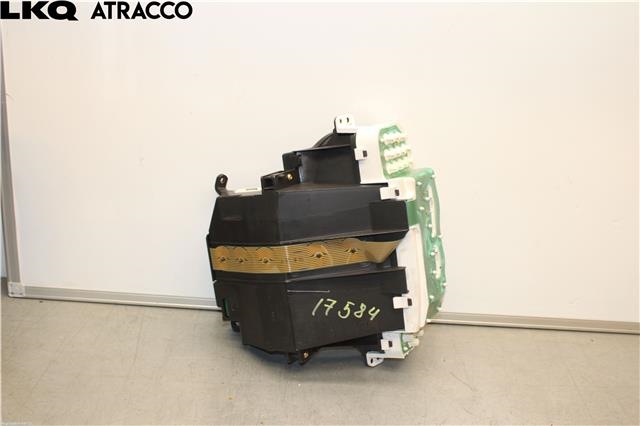 Instrumentpanel til Toyota Yaris 2003-2005 (Type I, Fase 2)  (838000D010|)