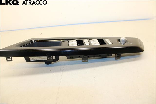 Bryter ruteheis til XPeng G3 2021-->>  (8225001DF1|)