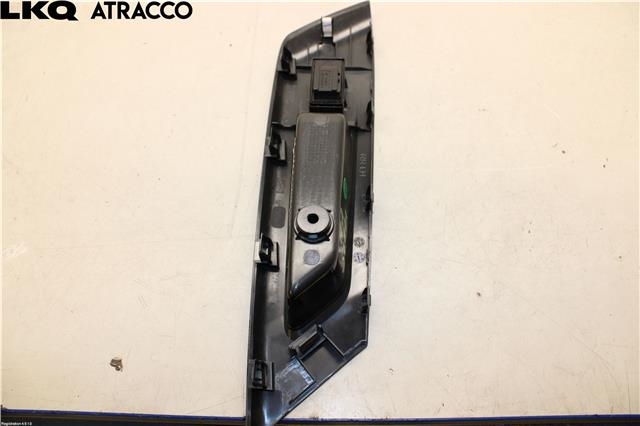 Bryter ruteheis til XPeng G3 2021-->>  (6407300DG1QA101|)
